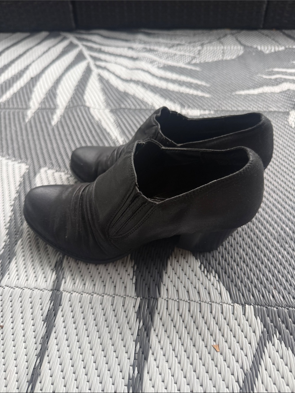 BareTraps Black Leather Low Heel Ankle Booties
